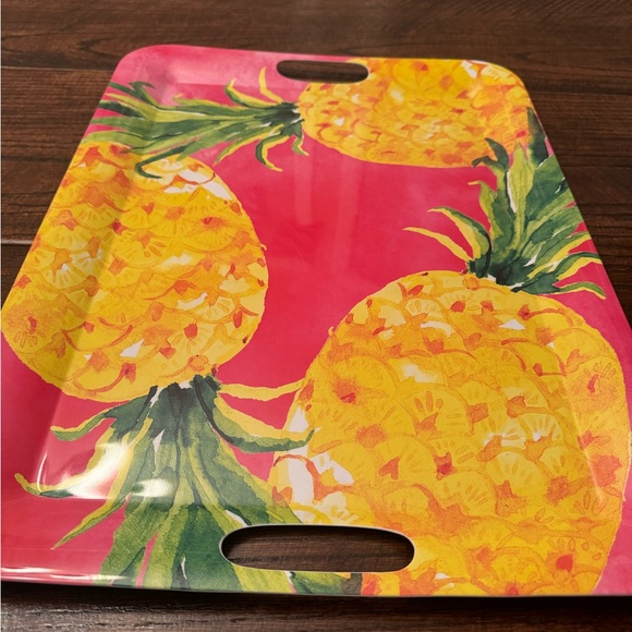 Pineapple Bowl & Pineapple Serving Tray, Medium Melamine Bowl & Large Tray Set - Picture 13 of 15